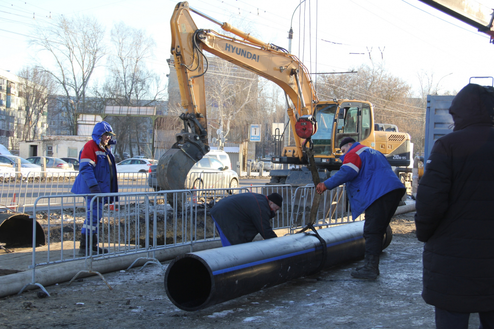 Работы по ремонту коллектора на Астраханской в Тамбове никак не выйдут из «завершающей стадии»