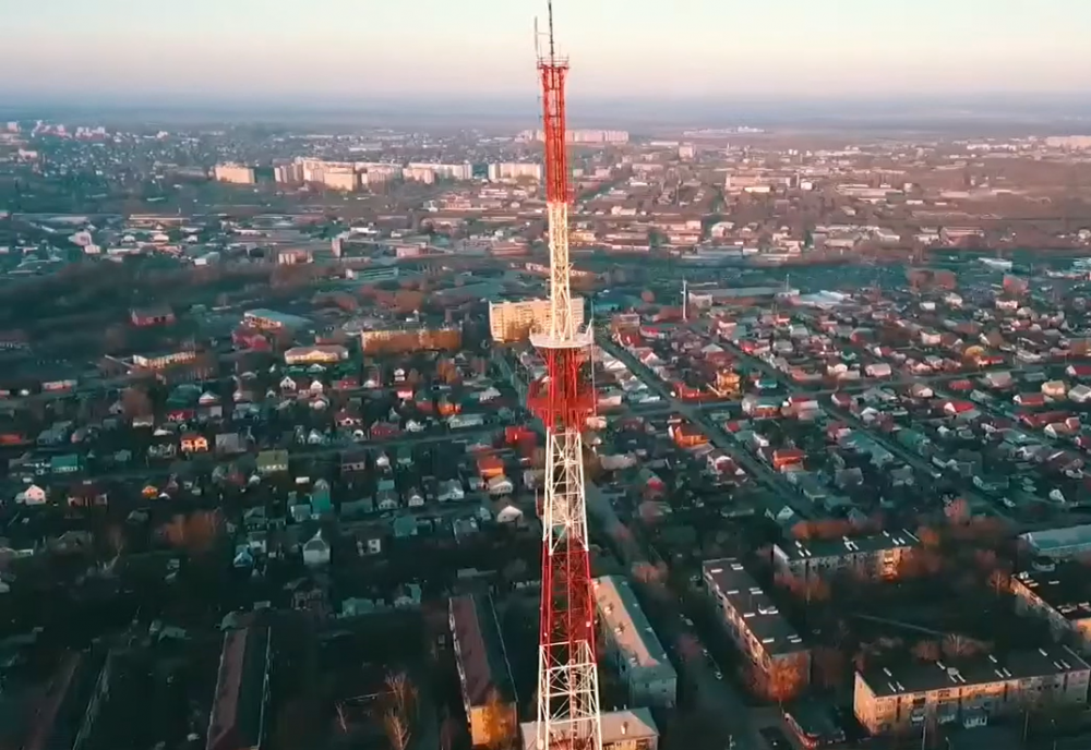 Телевизионная вышка высота. Телевышка Тамбов РТРС. Телевышка Тамбов высота. Тамбов вышка телецентра. Тамбов Первомайский телевышка.