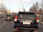 85-летний тамбовчанин на Toyota Land Cruiser спровоцировал тройную аварию на Мичуринской  