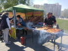 Фестиваль шашлыка у "Кристалла" оказался скромным