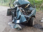 17-летний водитель врезался в дерево возле турбазы под Мичуринском