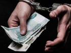 Сотрудник тамбовской колонии «заработал» взятками миллион рублей