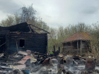 В Первомайском районе трое друзей вытащили женщину из горящего дома
