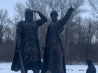 В Мичуринске появился памятник основателям города