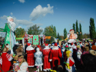 Уваровцы покорили тамбовского губернатора шестиметровым Дедом Морозом