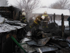 Трое взрослых и пятилетний ребенок сгорели в Сатинке в частном доме
