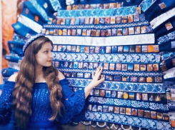 Котовчанка связала огромный кокошник и попала в Книгу рекордов России