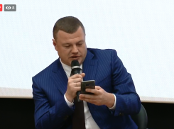 «Урок лидерства» от губернатора Александра Никитина можно посмотреть в прямом эфире