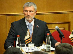 Ведущий «России-1» попросил депутата Госдумы Журавлёва не угрожать убийством другим людям