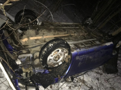 В новогоднюю ночь под Мичуринском перевернулся автомобиль