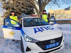 Тамбовские полицейские помогли автомобилисту, попавшему в ДТП