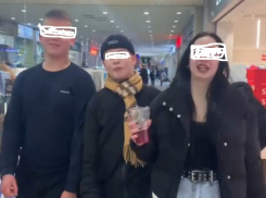 Тамбовские подростки в ТЦ провоцируют и угрожают окружающим