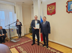 Глава региона наградил грамотами сотрудников «Тамбовской областной сбытовой компании»