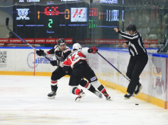 ХК «Тамбов» одержал третью победу подряд