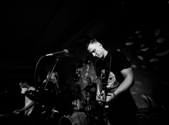 Тамбовчанин вышел в суперфинал музыкального конкурса от радиостанции “Дядя Ваня”