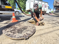 В Мичуринске начали промывать один из самых проблемных канализационных коллекторов