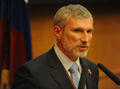 Депутат ГД от Тамбовской области Алексей Журавлёв призвал однопартийцев «записаться добровольцами на Донбасс»