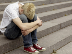 Продолжение дела побитого на Чичерина мальчика. Мама опровергает факт избиения 