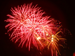 В Тамбове отказались от новогодних фейерверков и праздничной пиротехники