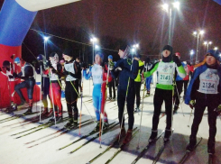 Лыжи, санки и валенки: ночная гонка на лыжном стадионе дала старт «Крымской весне» в Тамбове 