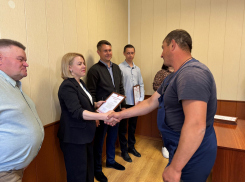 Глава Рассказова поблагодарила сотрудников «ТСК» за ликвидацию аварии на водоводе
