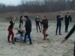 Уполномоченный при президенте РФ инициировала проверку драки тамбовских школьниц 