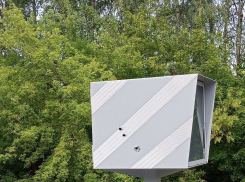 В Тамбовской области неизвестные расстреляли камеру фиксации нарушений на трассе