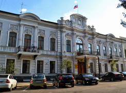 Городские власти ищут владельцев гаражей на Мичуринской, 2 и Карла Маркса, 167