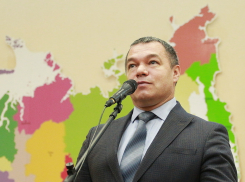 «Прийти нельзя пропустить...» Где поставит запятую мэр наукограда?