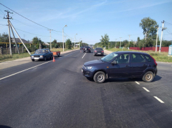 7-летний мальчик пострадал при незапланированном контакте «Калины» и «PEUGEOT»   