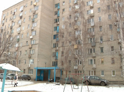Прыжок с девятого этажа предотвратили тамбовские полицейские 