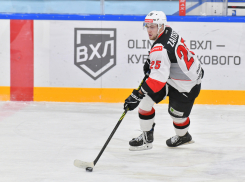 ХК «Тамбов» крупно проиграл на выезде