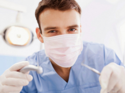 Тамбовский стоматолог добился выплат через прокуратуру