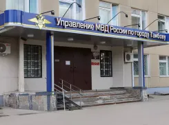 24‑летняя тамбовчанка угнала такси и отправилась за алкоголем