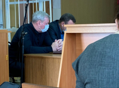 Бывший мэр Тамбова Александр Бобров вновь оказался на скамье подсудимых