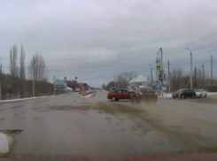 Видео жуткого ДТП под Строителем появилось в сети 