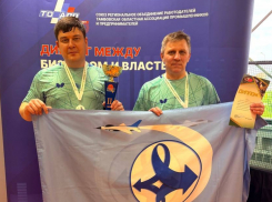 Команды предприятий Тамбовской области сразились за победу в турнире по настольному теннису