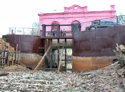 В Тамбове обсуждают «пересохшую» часть канала Цны у «Гидры»