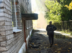 В Мичуринске загорелось здание семейного общежития