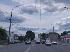 На перекрёстке в центре Тамбова в очередной раз запретили левый поворот