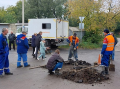 На западе Тамбова жители остались без воды из-за очередной коммунальной аварии