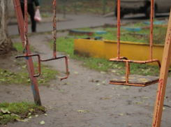 В Гавриловском районе нашли небезопасные детские площадки