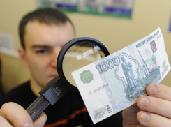 Двух женщин, которые расплатились фальшивками в  Тамбове, навестила полиция