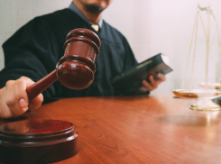 В Тамбове сотрудница банка добилась восстановления в должности через суд