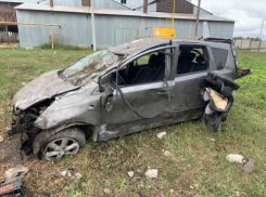 17-летний студент угнал и разбил «Ниссан Ноут»