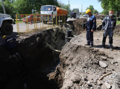 Старый коллектор в Рассказове реконструируют с опережением графика