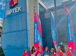 Две тамбовские школьницы стали миллионерами после конкурса «Большая перемена»