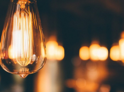 В подъездах многоэтажек области не спешат экономить электричество 