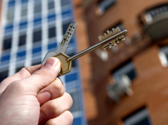 Власти Тамбова нарушили жилищные права, предоставив квартиру-студию семье с двумя детьми