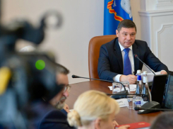 Евгений Первышов попросил тамбовчан отказаться от фейерверков на Новый год